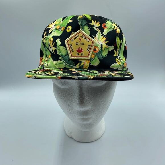 DC‎ Shoe Company Skate SnapBack Hat - Picture 1 of 5